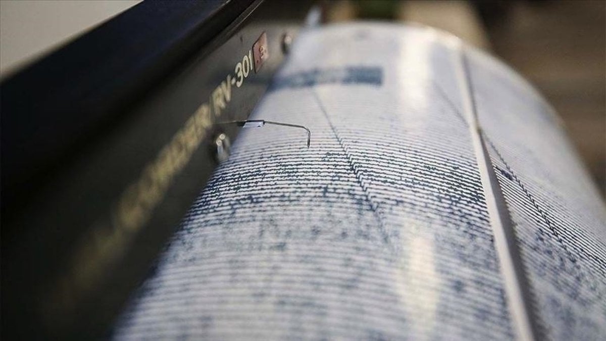 Şili’de 7,4 büyüklüğünde deprem