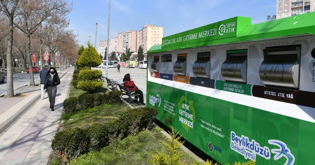 İstanbul Beylikdüzü çevre dostu kent için çalıştı