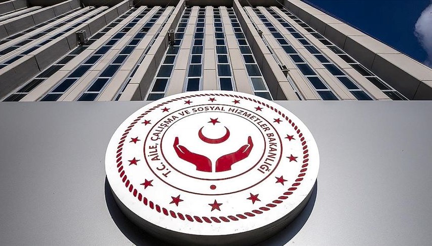 aile ve sosyal hizmetler bakanligi gorevde yukselme ve unvan degisikligi sozlu sinavi saatinde degisiklik iWy1vA97.jpg