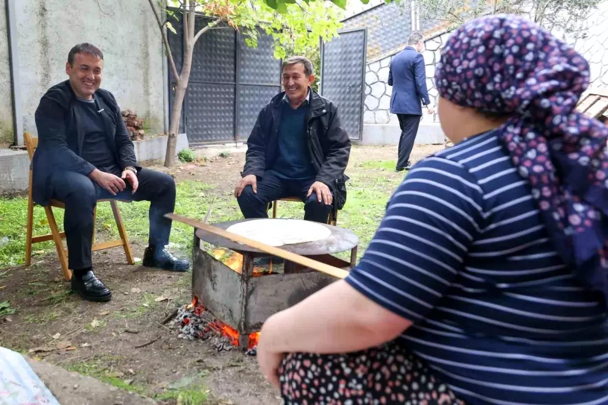 bilecik valisi faik oktay sozer kuplu koyunde vatandaslarla bulustu d74p86VN.jpg