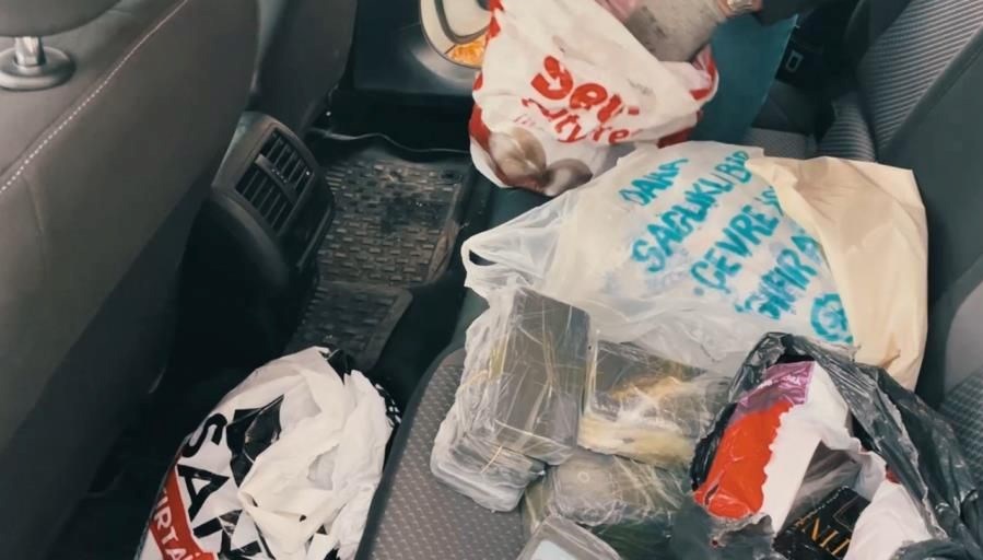 musta telefon kacakcilarina operasyon ib8aBNNz.jpg