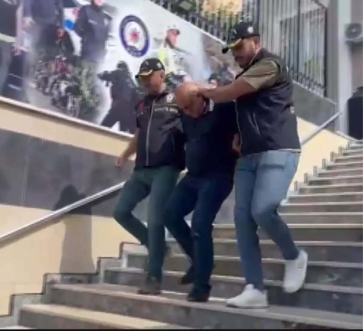 sislide cinayet zanlisi yakalandi ZEjIYa5q