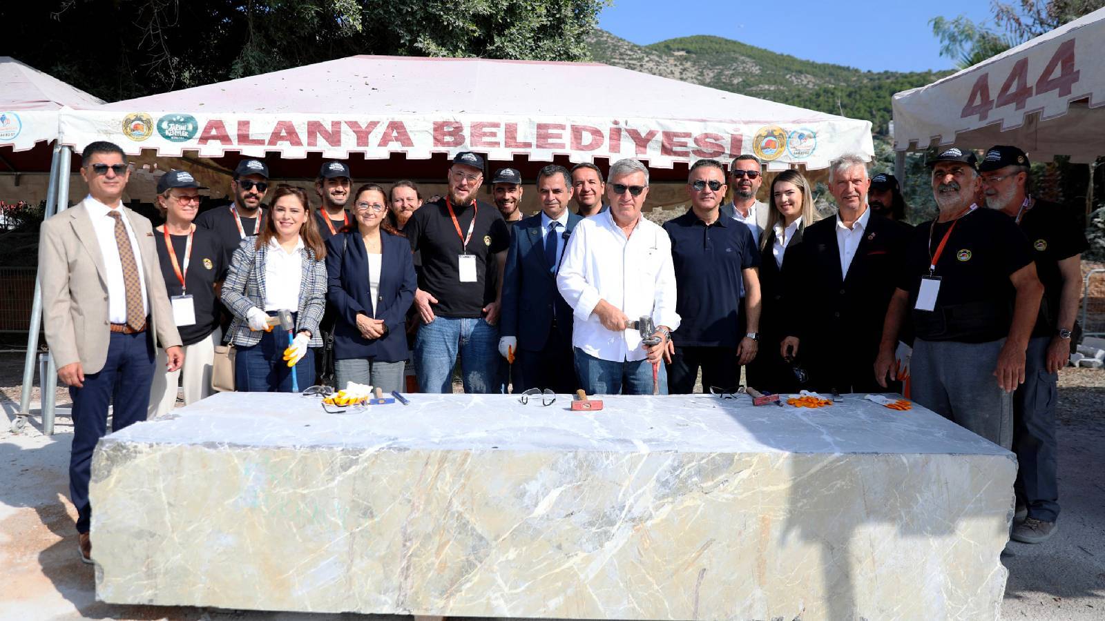alanyada uluslararasi alanya tas heykel sempozyumu basladi 6TJqCOWu.jpg