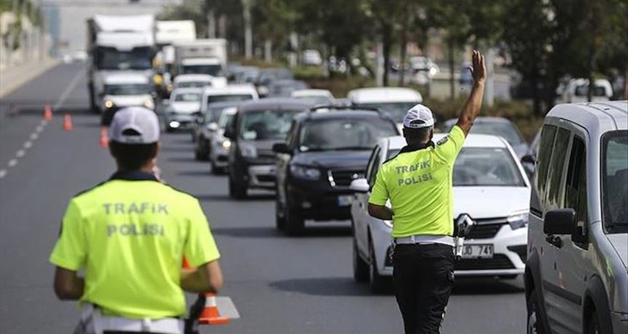 Araç sahipleri için zorunluluk yarın başlıyor: Yapmayanlara 5 bin TL ceza kesilecek