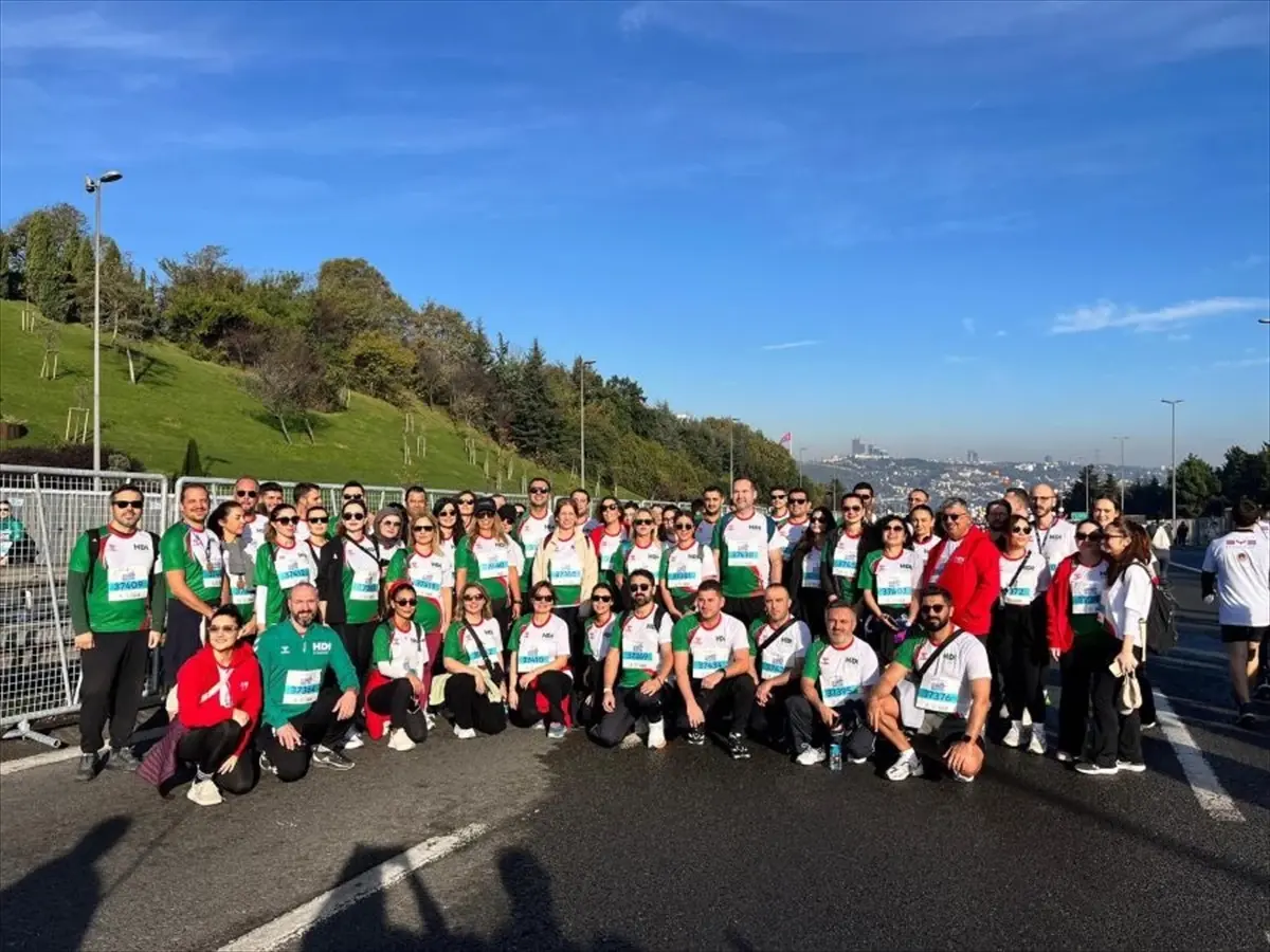 hdi sigorta istanbul maratonunda losemili cocuklar icin kostu e9qLQ8Qy.jpg