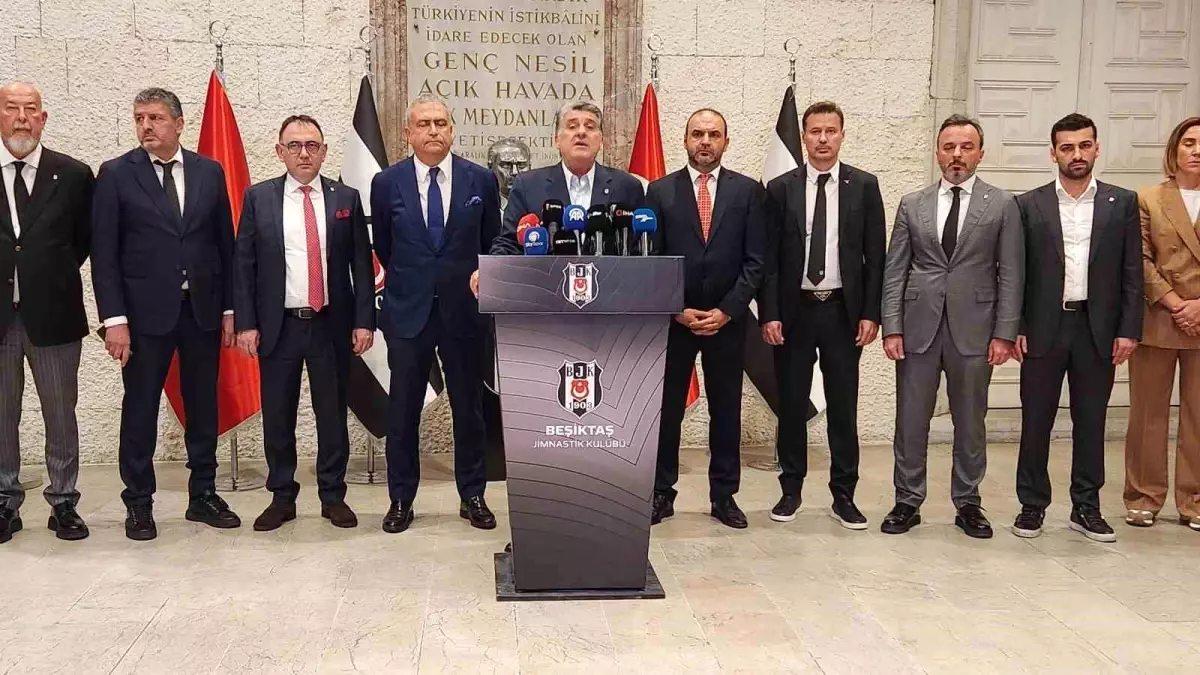 serdal adali kim baskan olmak istiyorsa buyursun ciksin 4DtX1KiR.jpg