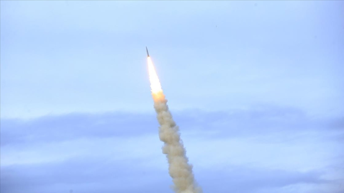 Türkiye’nin en uzun menzilli füzesi TAYFUN bir testi daha geçti