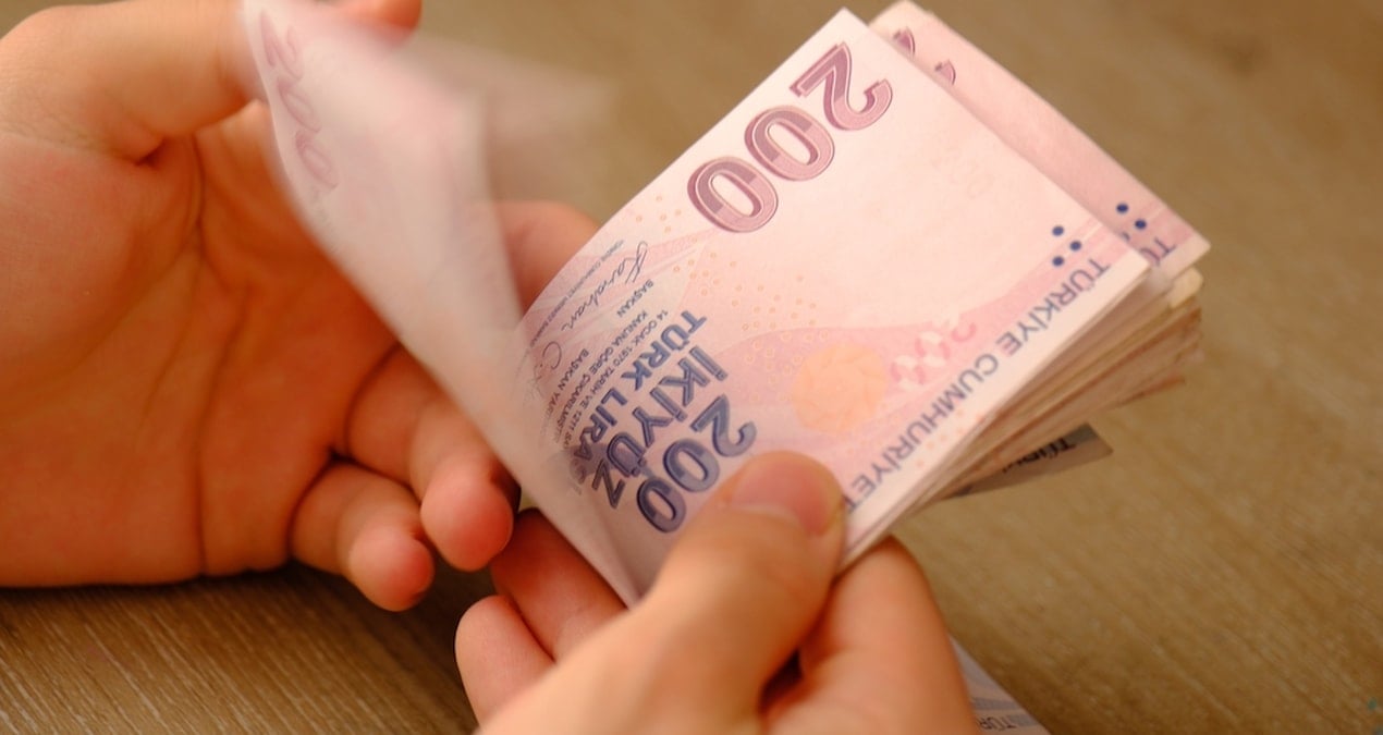 Yeni vergi paketi yürürlükte: Araç satışı, tapu, kira ve borçlanmada yeni dönem